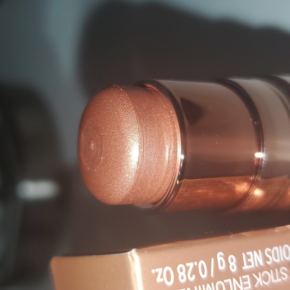 NIB Anastasia Beverly Hills ABH Stick Highlighter in Hot Sand - Picture 2 of 13